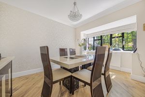 Photo 25- click for photo gallery